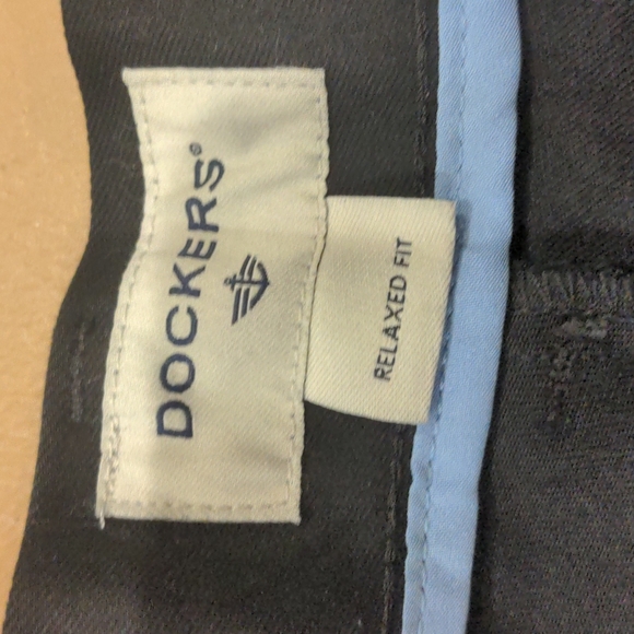 Dockers Pleated Pants 40x29 - Picture 4 of 5